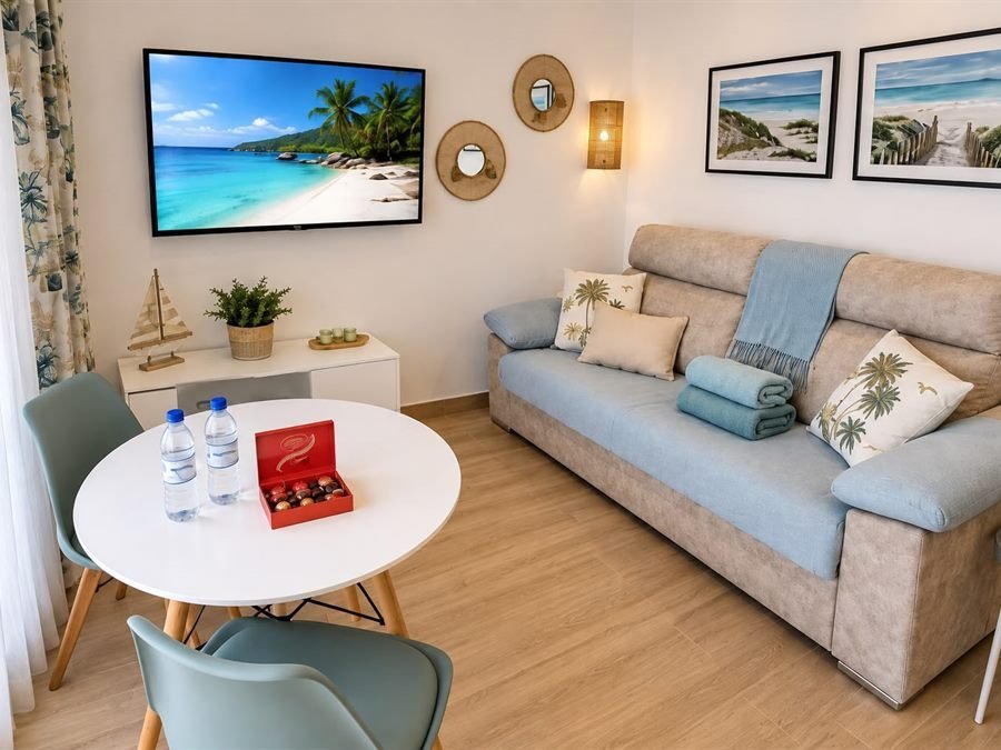 Ainely Oasis Corralejo